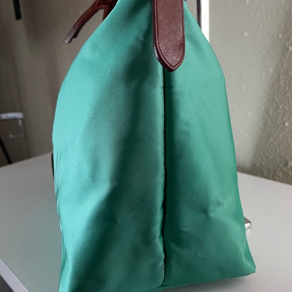 Dooney & Bourke in Green - Picture 4 of 8